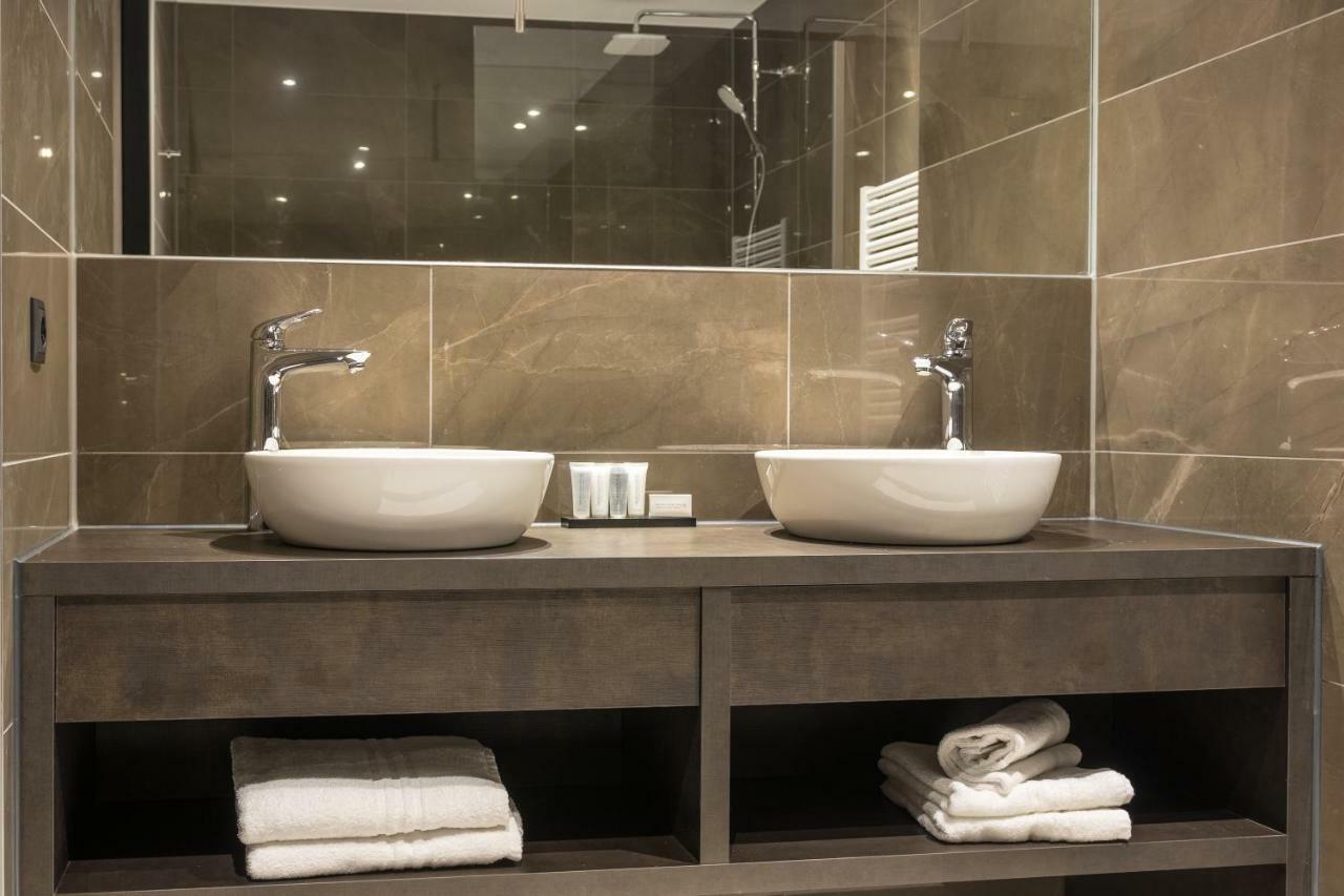 Riva Hotel Den Haag - Delft エクステリア 写真