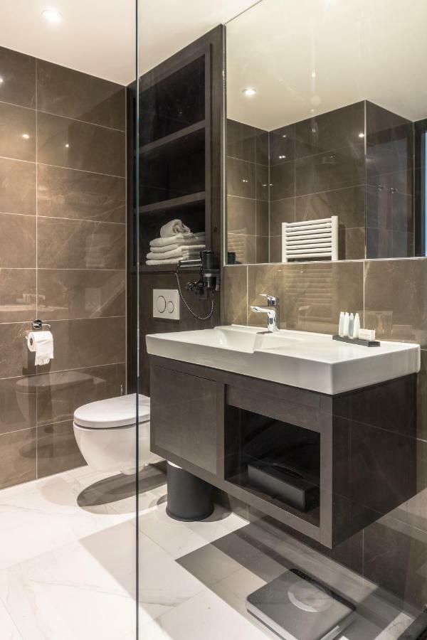 Riva Hotel Den Haag - Delft エクステリア 写真